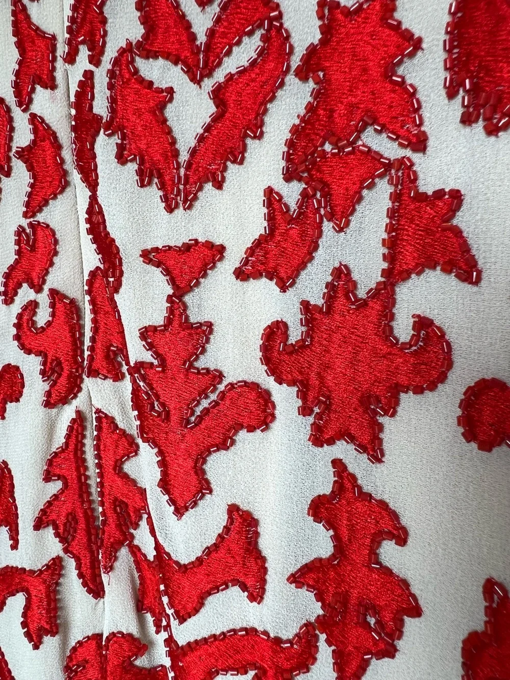 Gianni Bini Cream High-Low Dress with Red Floral Appliqué